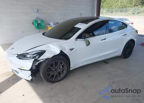 2018 Tesla Model 3 Long Range/Mid Range из США, поврежденный, VIN 5YJ3E1EA1JF053895